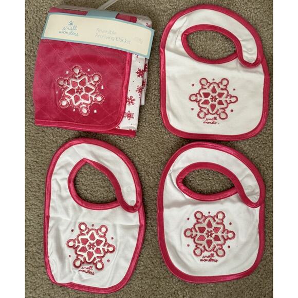 Small Wonders Reversible Receiving Baby Blanket Plush & 3 Matching Bibs Set NEW - Picture 1 of 5